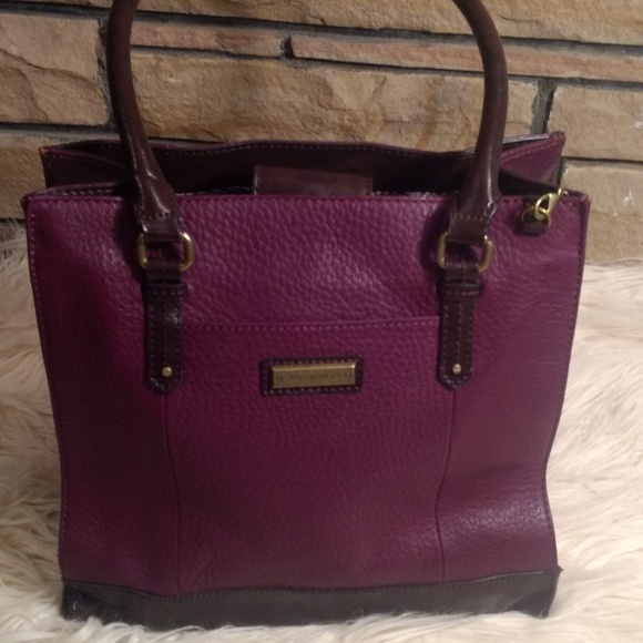 Tignanello Handbags - Tignanello 👛